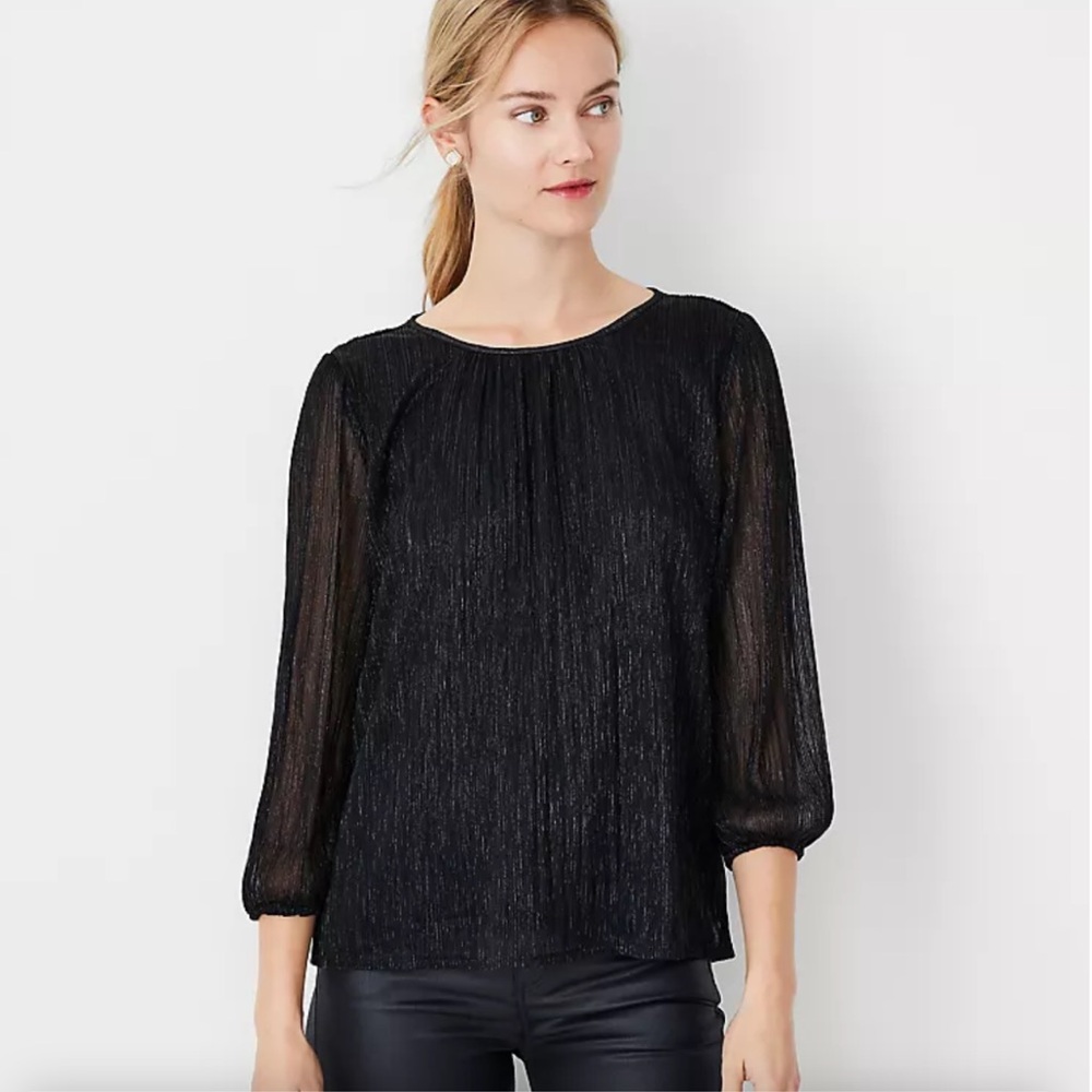 Shimmer metallic 3/4 sleeve top size small nwot